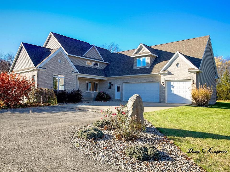 1st image of 12200 Sandstone Dr
