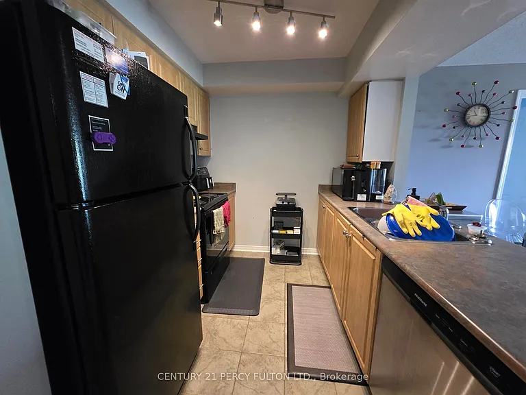 27 Petra Way #2 — Photo 5