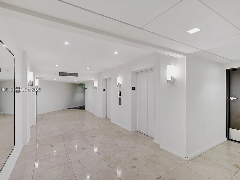 19380 Collins Ave #504 — Photo 5