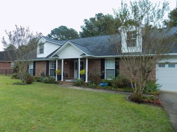 680 Torrey Pines Dr, Sumter, SC 29150