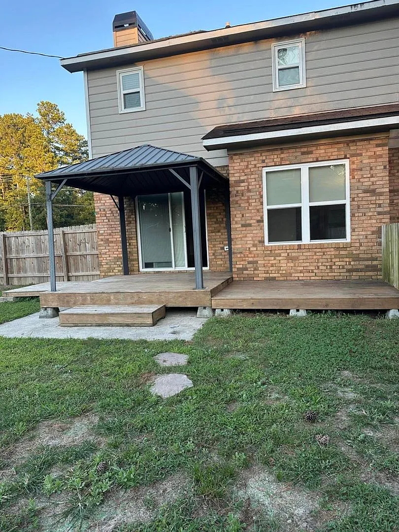 Move-In Ready Corner-Lot Home with Wraparound Porch Near Fort Eisenhower — Photo 3