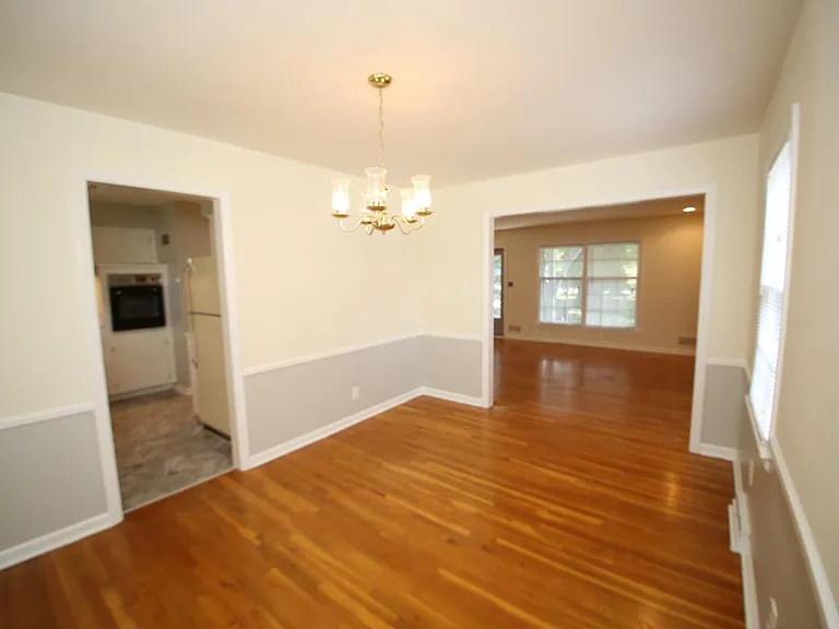 11409 Minor Dr — Photo 6