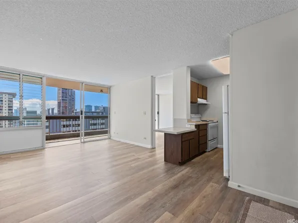 775 Kinalau Pl APT 1409, Honolulu, HI 96813