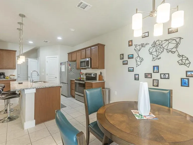 1602 Tun Tavern Trl — Photo 11