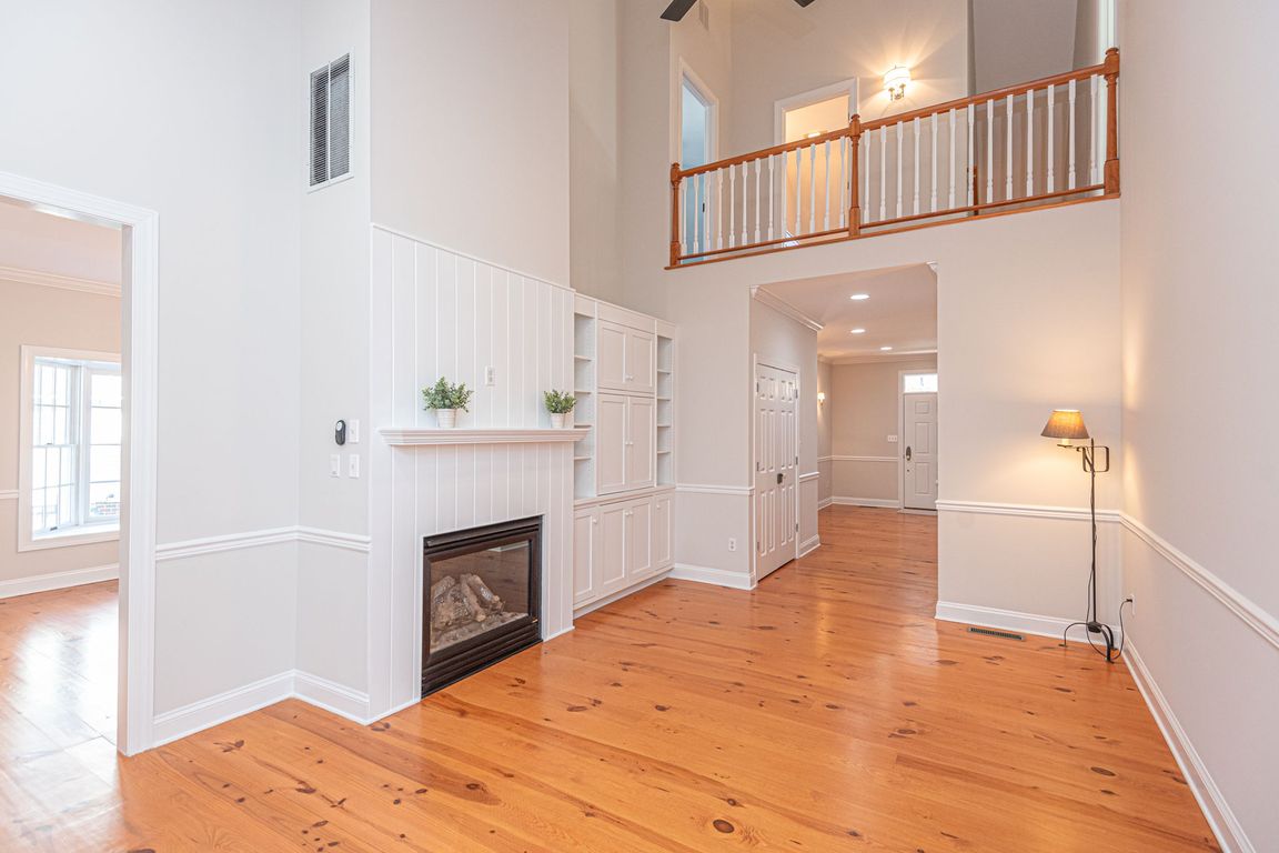 next background image