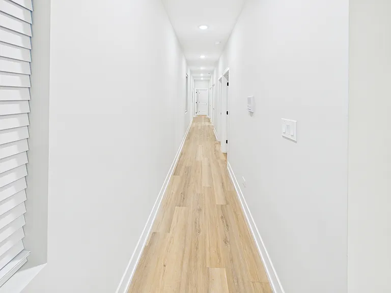 6220 S King Dr #2 — Photo 11