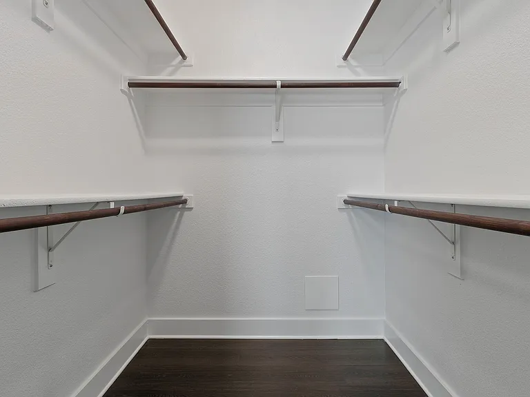 B2-Sand Dollar-Closet B2-Sand Dollar-Closet