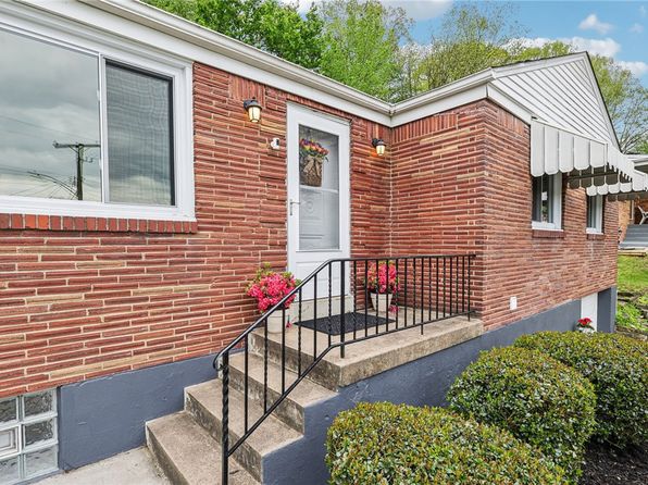 1306 Cook School Rd, Bridgeville, PA 15017