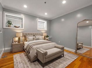 11 Wiget St APT 1, Boston, MA 02113