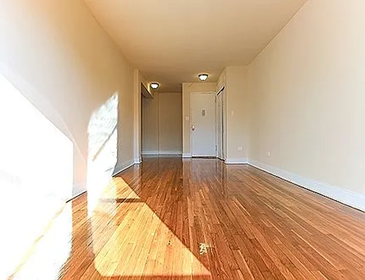 Rented by SW Queens Mezzanine | media 4