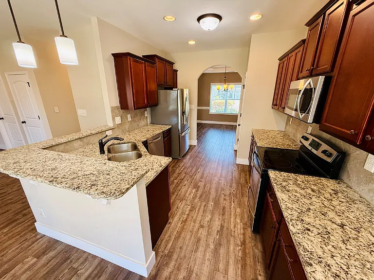 848 Bellingham Way — Photo 8