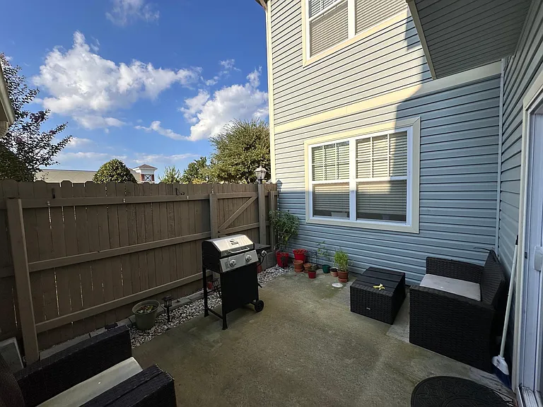 4292 Turnworth Arch — Photo 7
