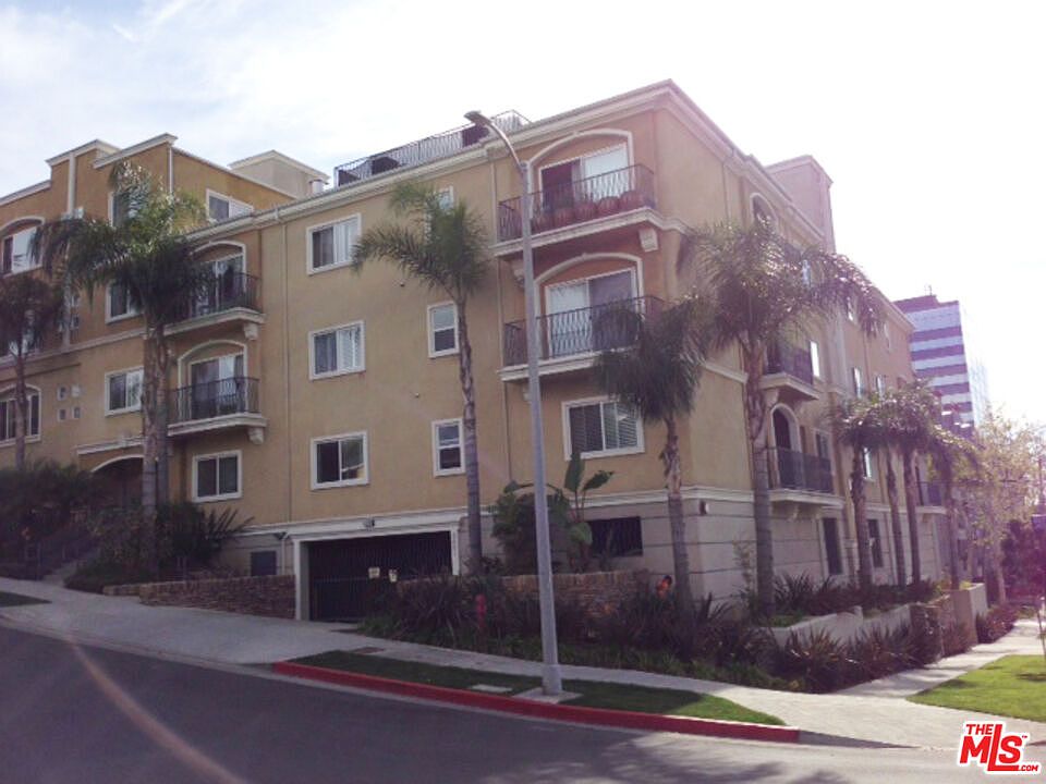 1st image of 3401 S Bentley Ave APT 207