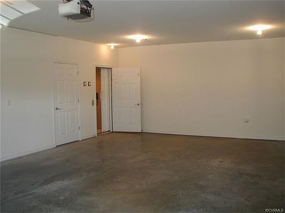 4th image of 1001 Heathsville Ct Unit B