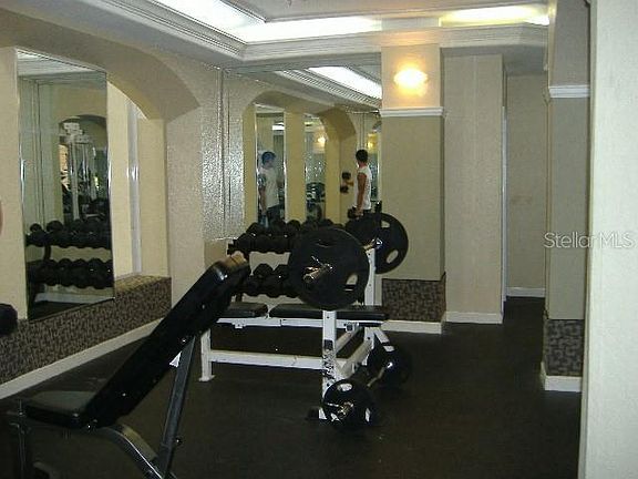 5th image of 7220 Westpointe Blvd APT 1431