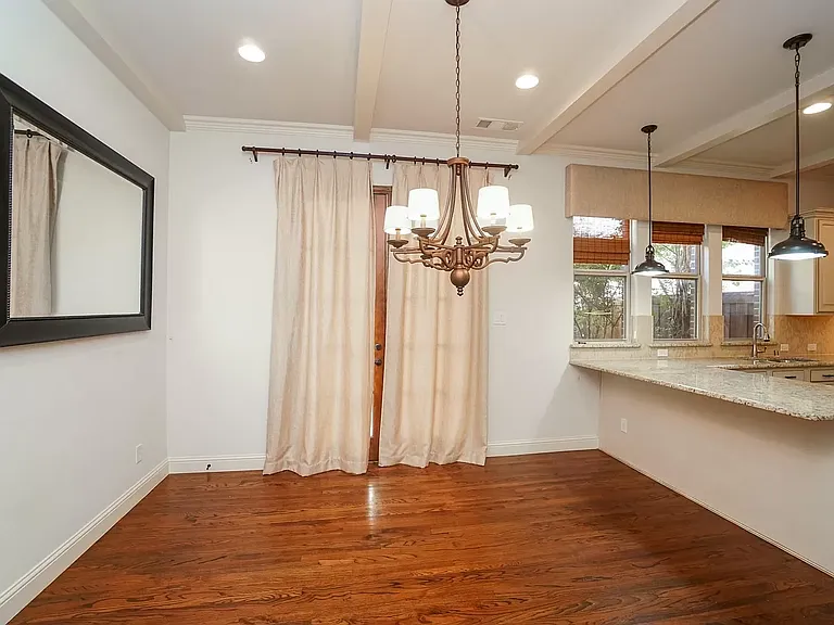 4034 Bishop Ln — Photo 13