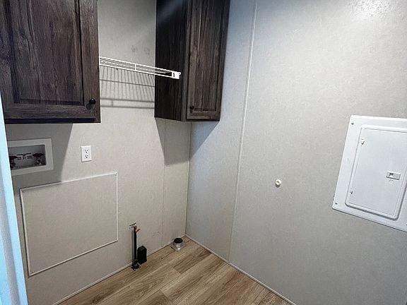 5th image of 5318 Bart Dr
