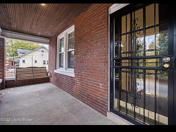 2nd image of 310 W Lansing Ave