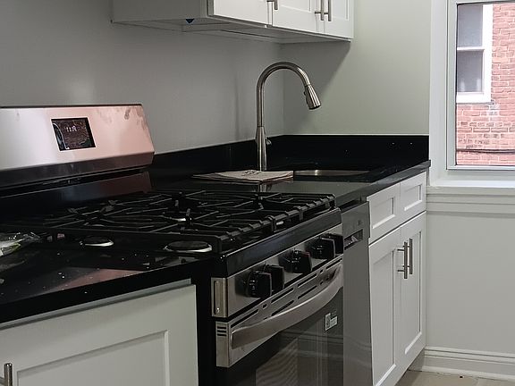4th image of 72-38 113th St #2E