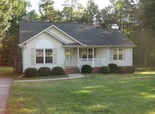 184 Mustang Dr, Thomasville, NC 27360