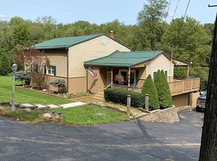 198 Old Hickory Ridge Rd, Washington, PA 15301