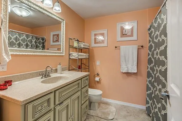 30 Chelsea St #305 — Photo 24
