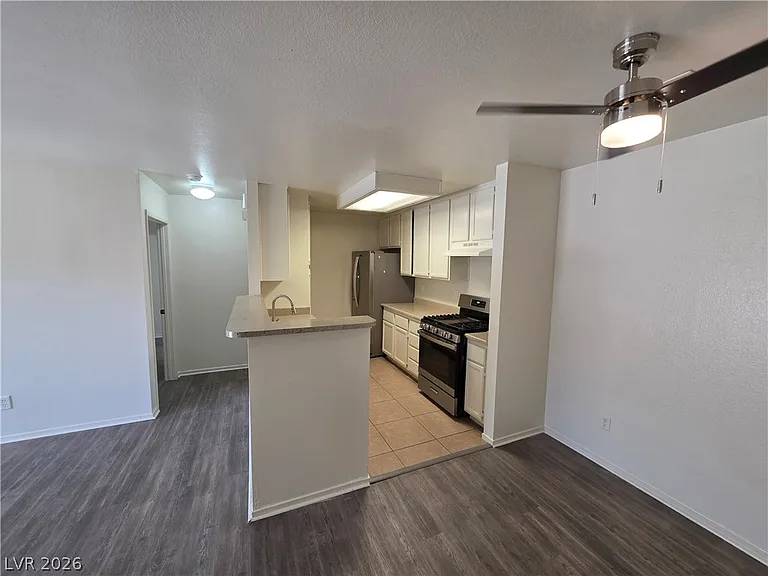 4865 S Torrey Pines Dr #106 — Photo 27