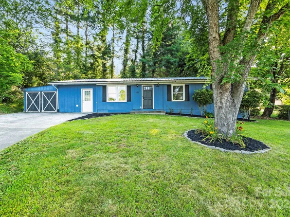 239 Yellowstone Dr, Fletcher, NC 28732