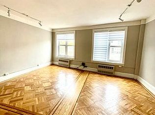 504 Gravesend Neck Rd, Brooklyn, NY 11223