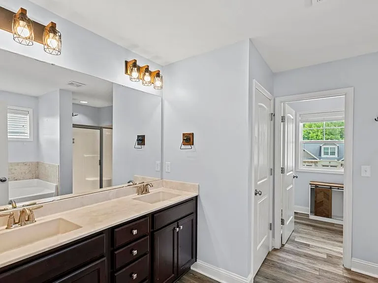 131 Mittams Point Dr — Photo 14