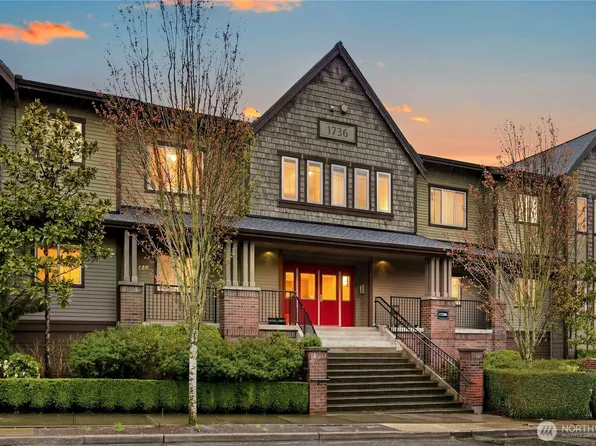 1736 10th Avenue NE #C213, Issaquah, WA 98209
