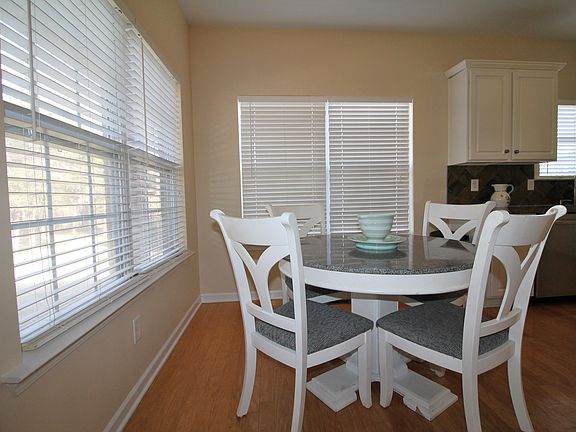 4th image of 6408 Holly Trace Ct