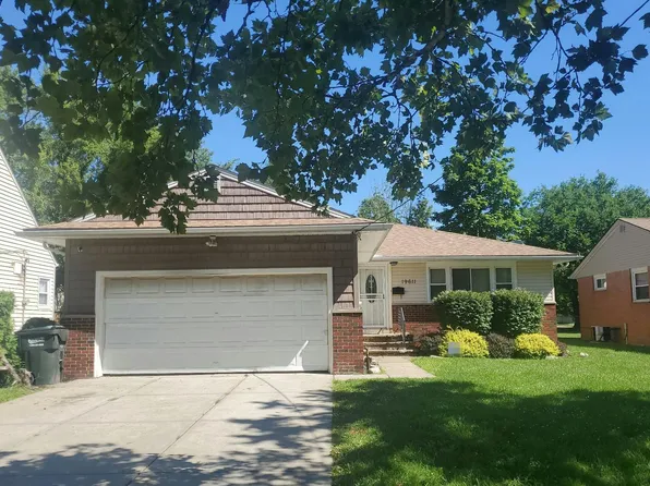 19611 Ridgewood Ave, Warrensville Heights, OH 44122