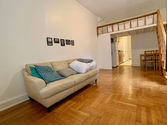 Rented by Building Equity Real Estate LLC | media 16