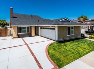 6551 Rennrick Cir, Huntington Beach, CA 92647
