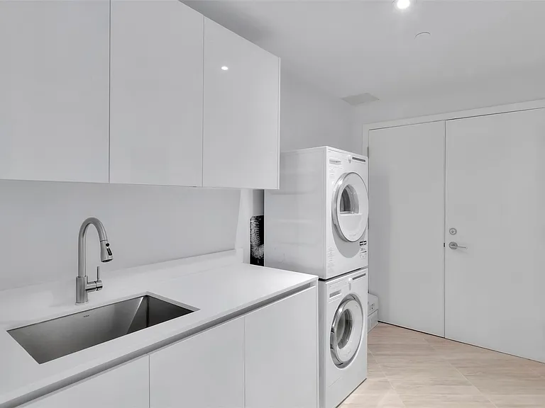 525 N Fort Lauderdale Beach Blvd #1903 — Photo 47