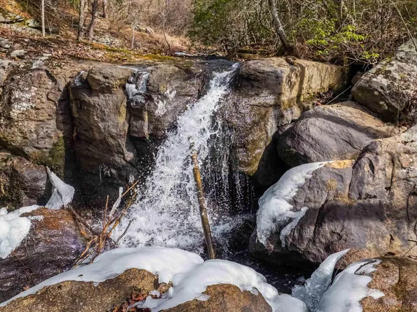 779 County Road 264, Fort Payne, AL 35967