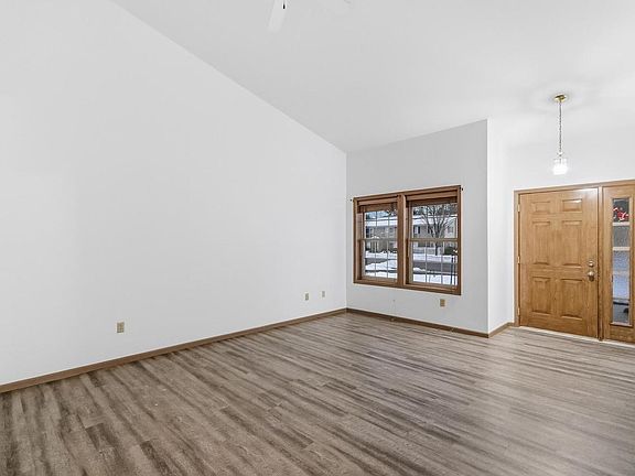 3rd image of 535 East Slifer Street