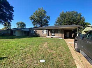 640 Leacrest Ave, Memphis, TN 38109
