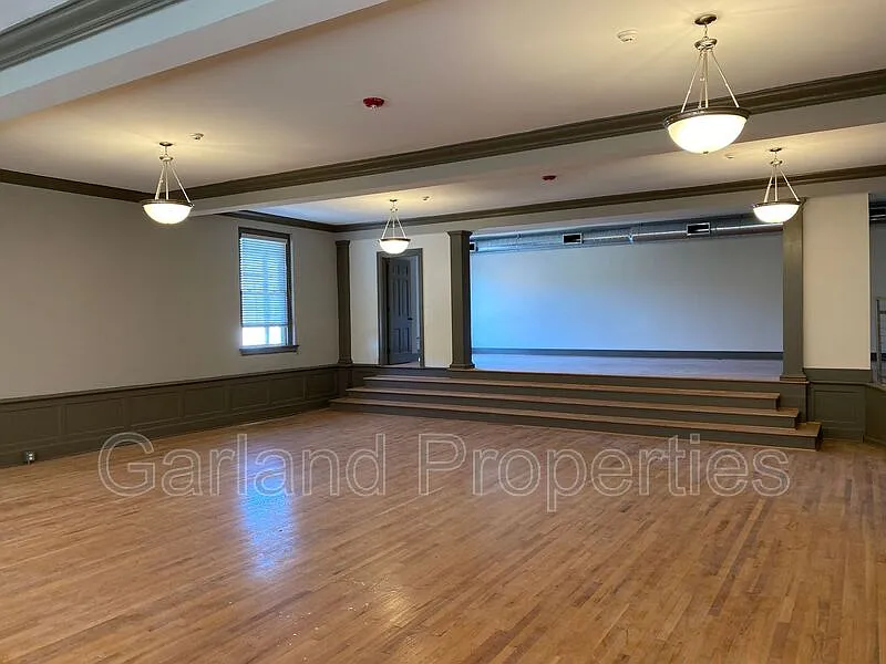 821 Salem Ave SW #101