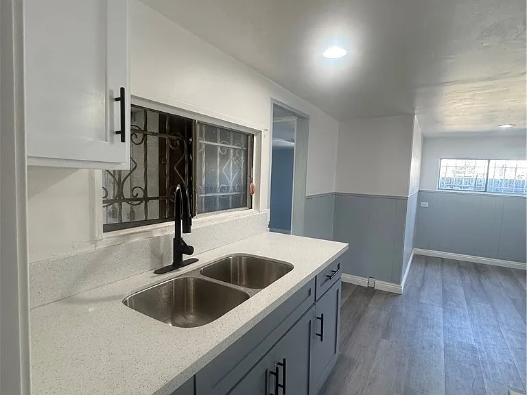 3520 W 111th Pl — Photo 28