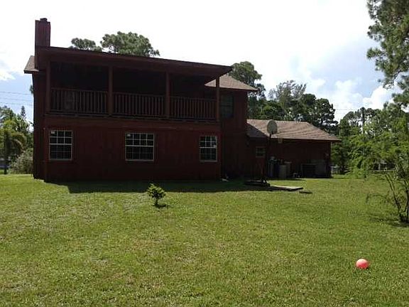 Home For Sale In The Acreage