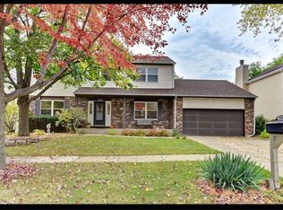 1335 Creighton Ave, Naperville, IL 60565