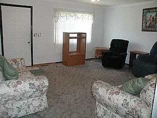 5th image of 265 Georgia Dr