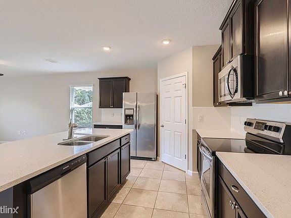 2nd image of 1241 Destiny St SE