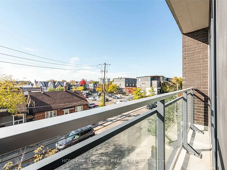 205 Manning Ave #210 — Photo 1