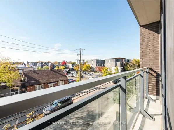 205 Manning Ave, Toronto, ON