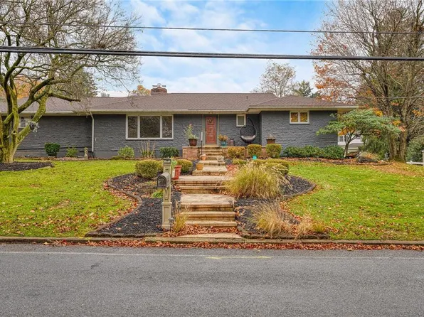 209 E Elizabeth Ave, Easton, PA 18040