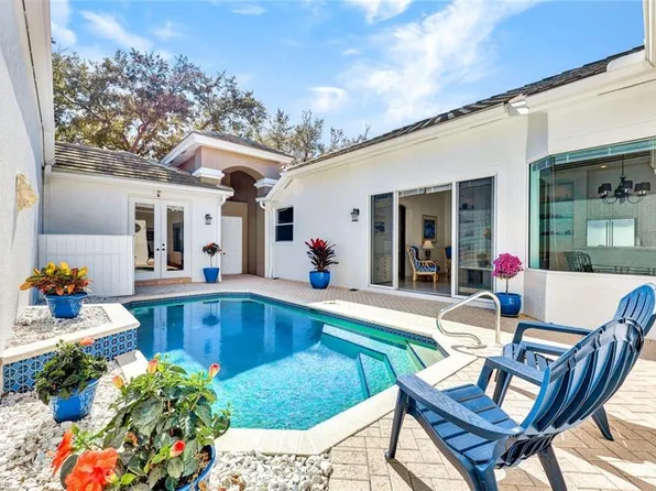 25411 Alicante DR, BONITA SPRINGS, FL 34134