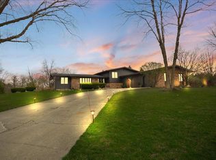 25 Cherrywood Ln, Valparaiso, IN